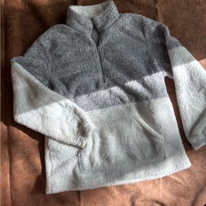 Gray and Cream Fleece Pullover